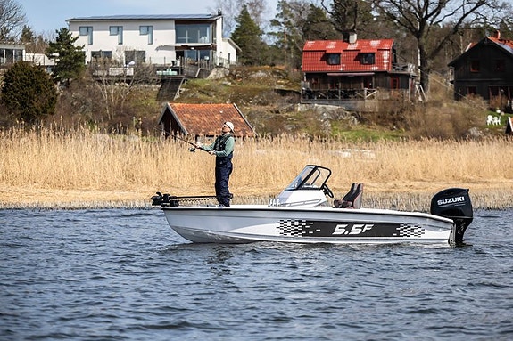 HR 5.5 Fish + Suzuki 140 BTGL