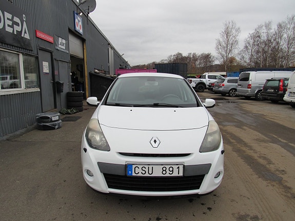 Renault Clio 3 of 5