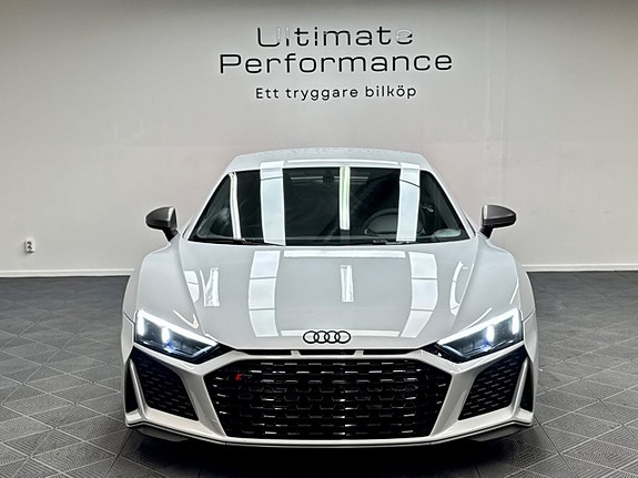 Audi R8 7 of 24
