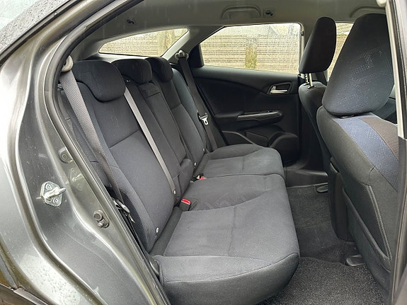 Honda Civic 14 of 22