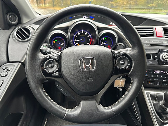 Honda Civic 18 of 22