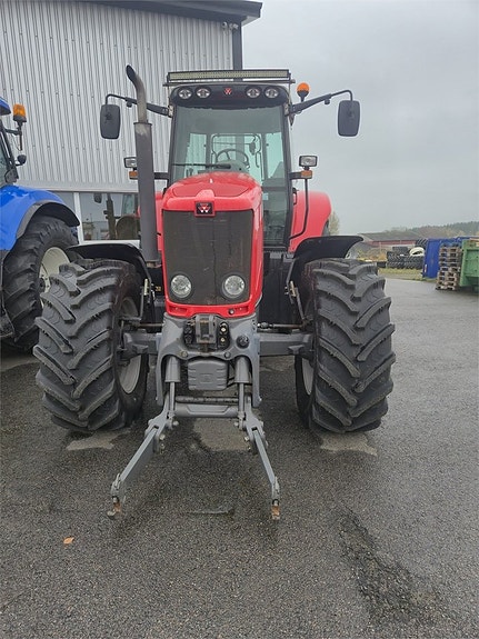 Massey Ferguson 6499