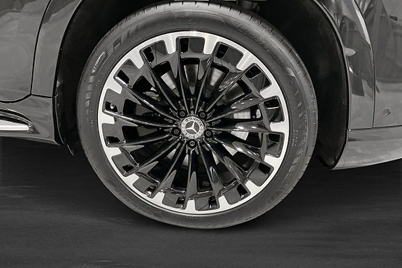Mercedes-Benz EQS500 6 of 28