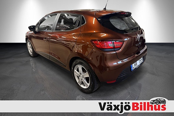 Renault Clio 2 of 5