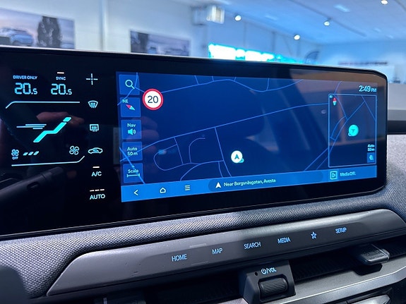 Kia EV3 4 of 14