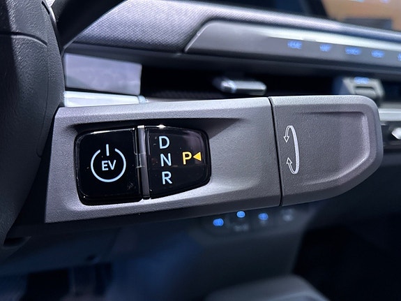 Kia EV3 3 of 14