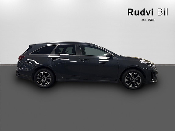Kia Ceed 4 of 14