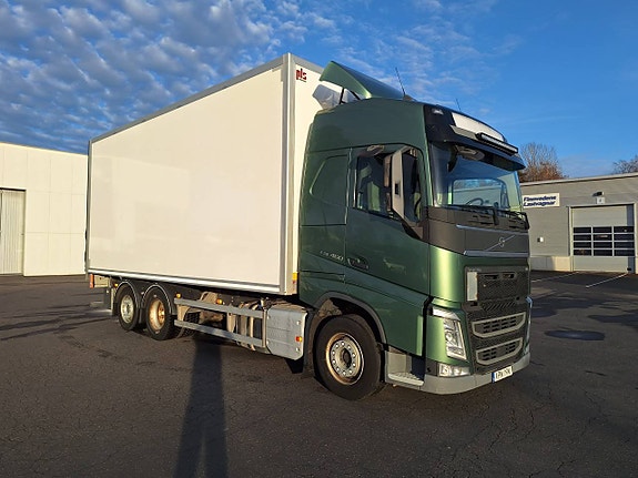 Volvo FH 6x2 LNG/LBG Gas Skåpbil 2 of 5