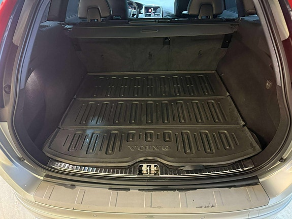 Volvo XC60 18 of 26