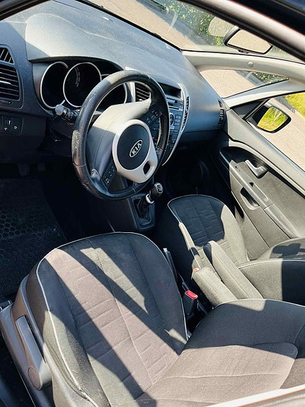 Kia Venga 5 of 5