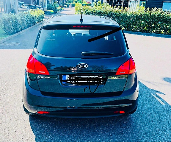 Kia Venga 4 of 5