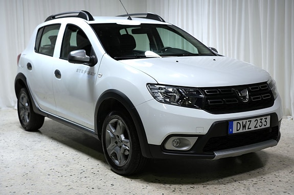 Dacia Sandero Stepway 3 of 5