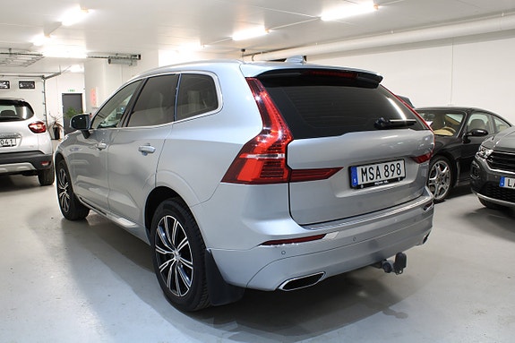 Volvo XC60 3 of 5