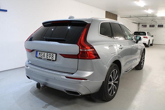 Volvo XC60 4 of 5