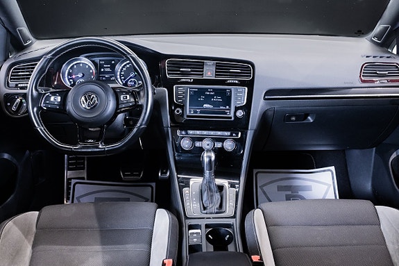 Volkswagen Golf-Serie 17 of 26