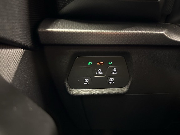 Seat Leon 22 of 24