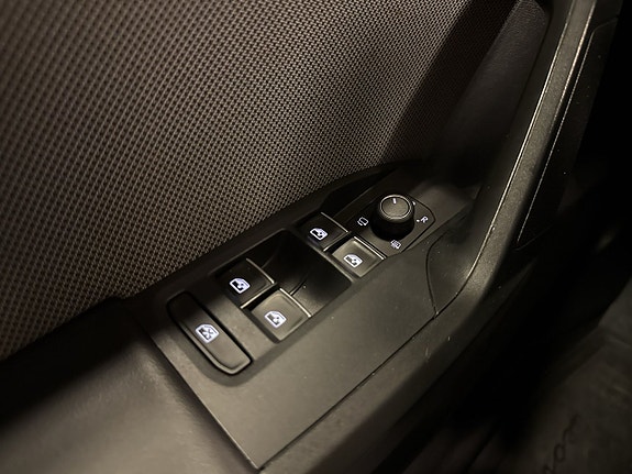 Seat Leon 21 of 24