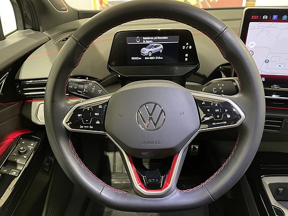 Volkswagen ID.4 GTX 21 of 23