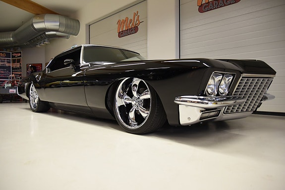 Buick Riviera 12 of 30