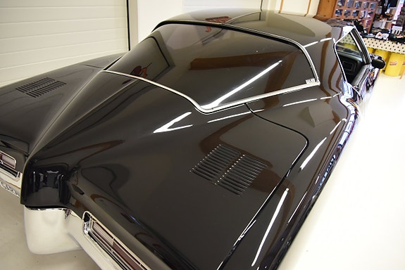 Buick Riviera 11 of 30