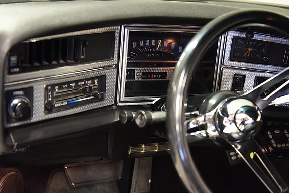 Buick Riviera 21 of 30