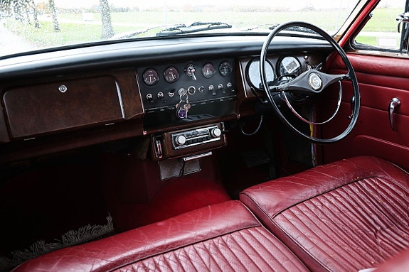 Daimler 2.5 Litre V8 15 of 16