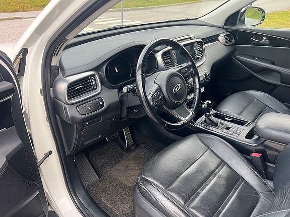 Kia Sorento 5 of 5