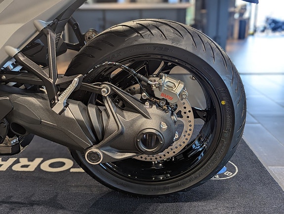 BMW R1300R /DEMO-Kampanj/SPARA: 33.795kr!/Ca 100 mil 18 of 20