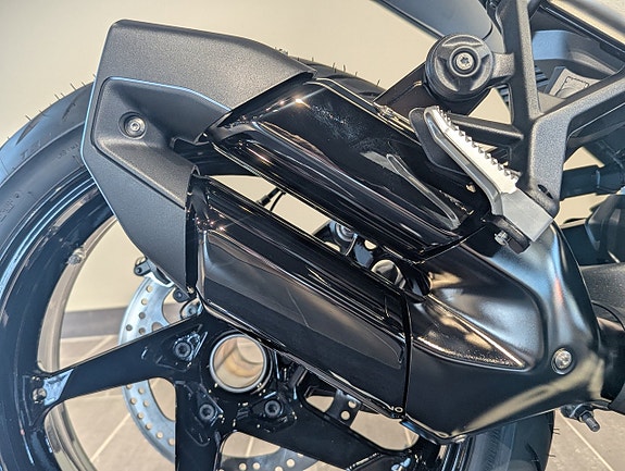 BMW R1300R /DEMO-Kampanj/SPARA: 33.795kr!/Ca 100 mil 15 of 20