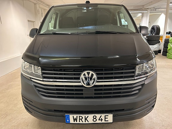 Volkswagen Transporter 3 of 17