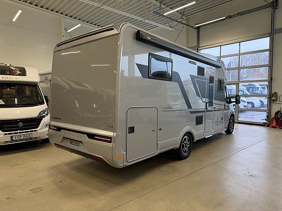 Adria Coral Supreme 670 DC *Queenbed*Automat* 3 of 20