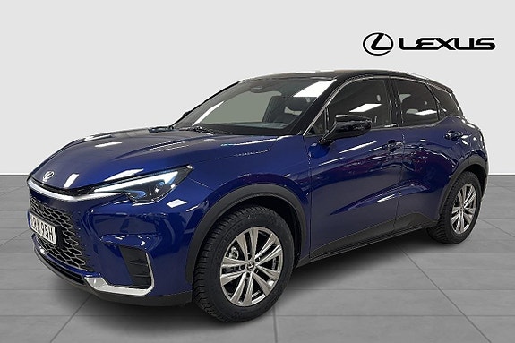 Lexus LBX