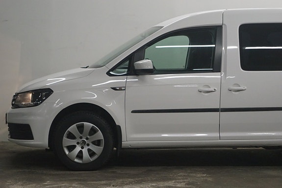 Volkswagen Caddy Maxi 4 of 5