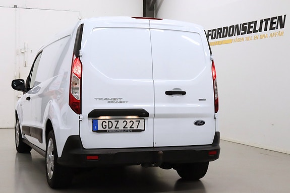 Ford Transit Connect 8 of 19