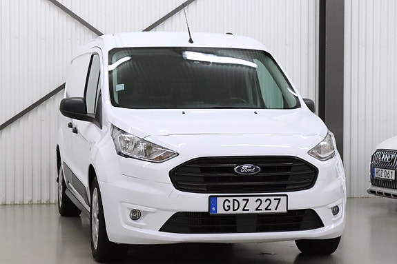 Ford Transit Connect 3 of 5