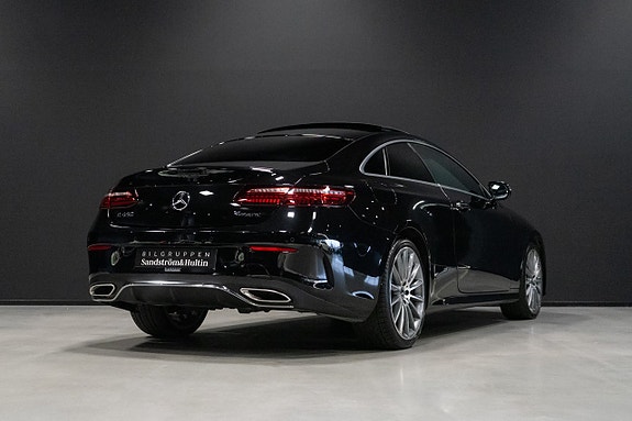 Mercedes-Benz E450 5 of 18