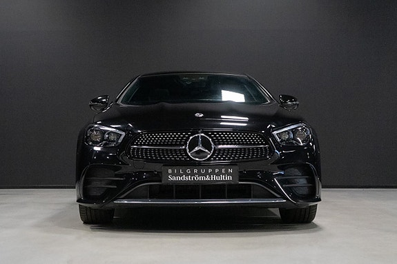 Mercedes-Benz E450 7 of 18
