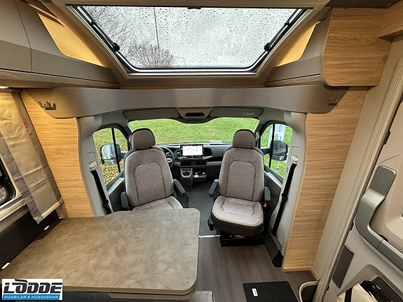 Knaus VAN TI PLUS PLATINUM SELECTION 650 MEG 7 of 14