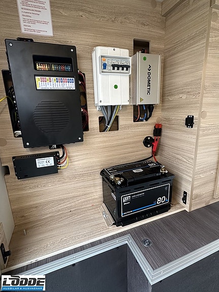 Knaus VAN TI PLUS PLATINUM SELECTION 650 MEG 4 of 14
