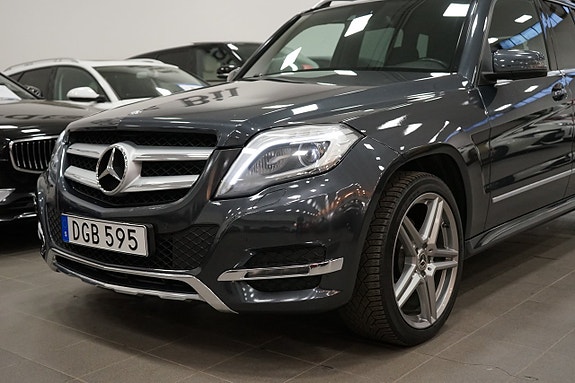 Mercedes-Benz GLK220 11 of 24