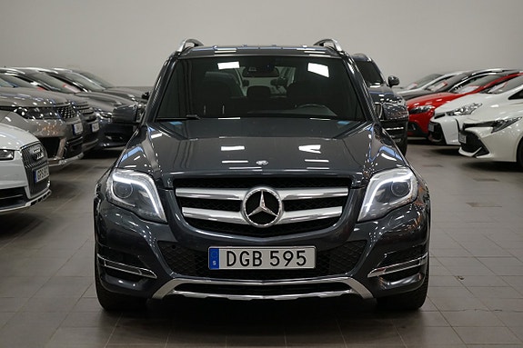 Mercedes-Benz GLK220 3 of 24