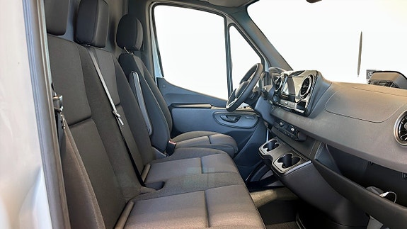 Mercedes-Benz Sprinter 317 8 of 9