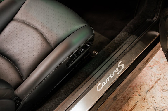Porsche 911 Carrera S 22 of 24