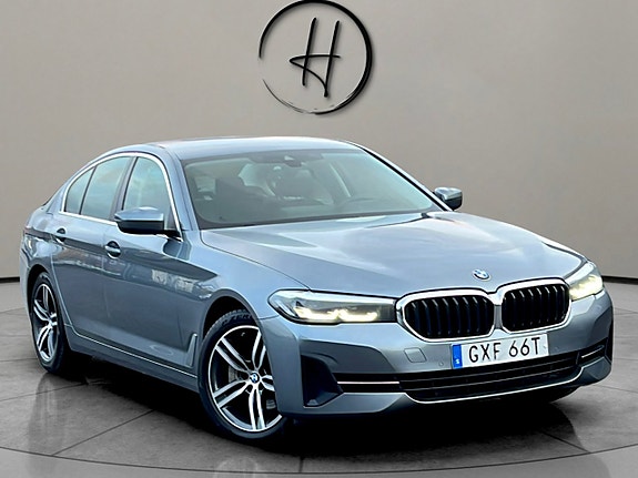 BMW 530e 3 of 30