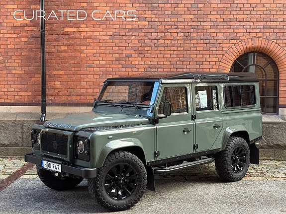 Land Rover Defender 110