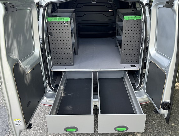 Volkswagen Caddy 12 of 25