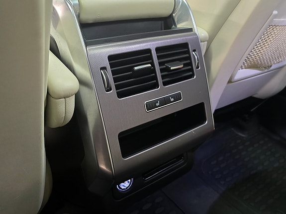 Land Rover Range Rover Sport 11 of 13