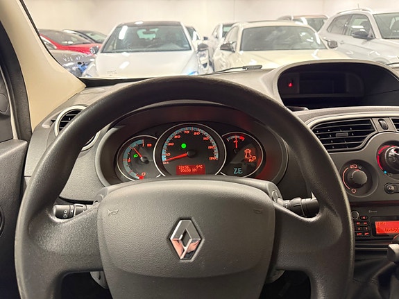 Renault Kangoo Express 13 of 28