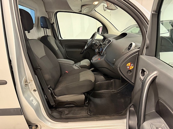 Renault Kangoo Express 12 of 28
