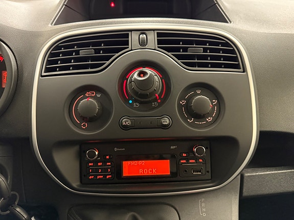 Renault Kangoo Express 18 of 28